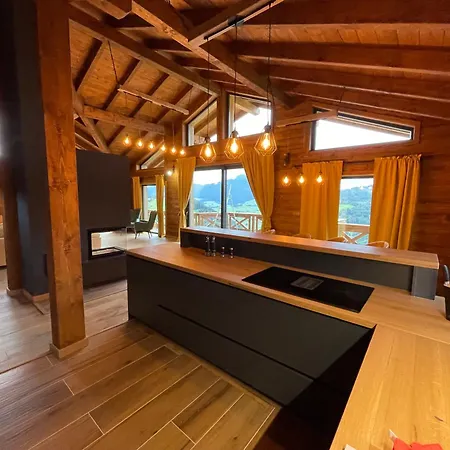 George Chalet Zázrivá