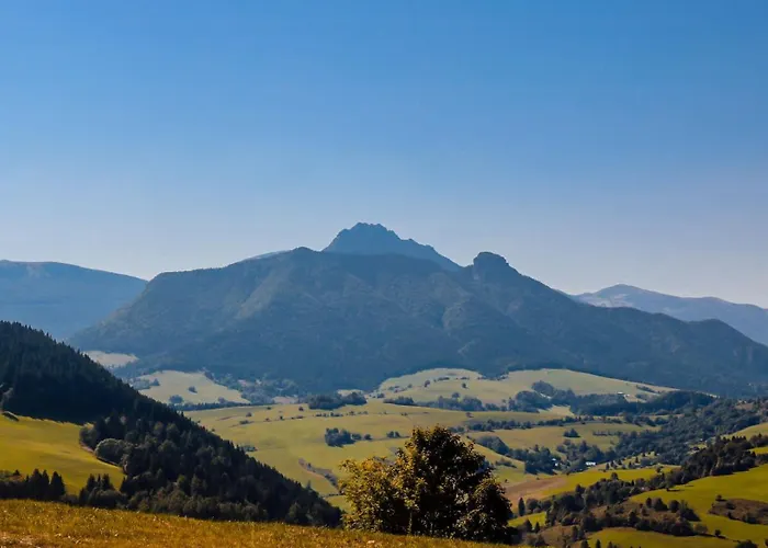 George Chalet Zázrivá